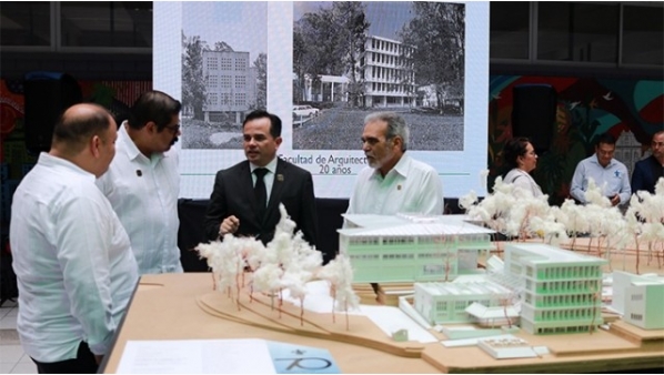 01102026nuriaplaca70anosarquitectura8.jpg