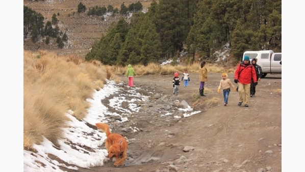 1011611509_volcan_turistas_6.jpg