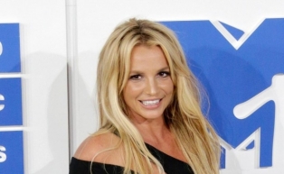 1182132222_britneyspears.jpg