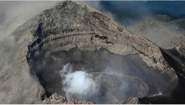 2118487508_volcanpopocatepetl1.jpg