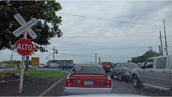 672adb2e70fd4abfaf43c68a6e00f649.jpg