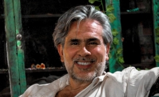 actorcarlosamador.jpg