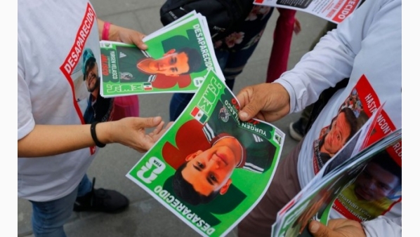 albumdelmundial2026confichasdebusquedadedesaparecidos.jpg