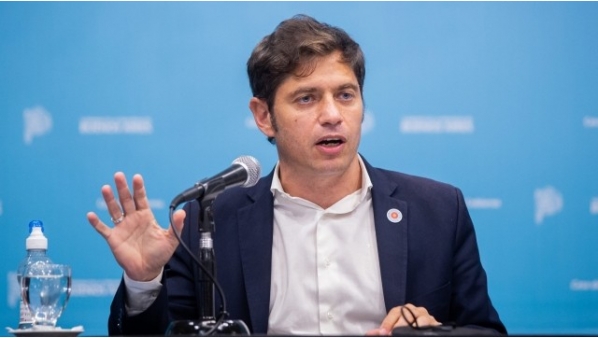 axelkicillofalumnoslenguajeinclusivoscaled.jpg