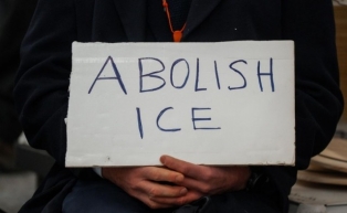 carteldeprotestacontraredadasdeiceenminneapolis.jpg
