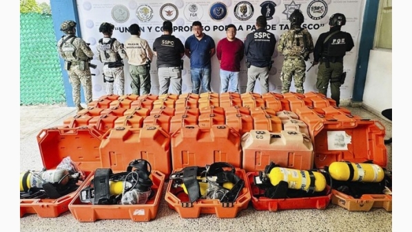 detenidosroboplataformapemex26082025.jpg