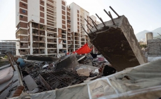 edificiosderrumbadosenvenezuelaporsismo_1.jpg