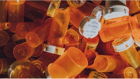 frascosdemedicamentos.jpg