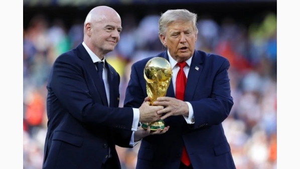 infantinotrumpfifa.jpg