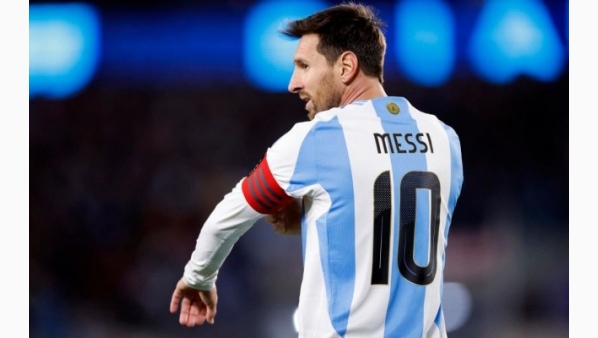 messi050925.jpg