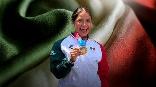 mexicanacarolinafloresganaoroenciclismomontanaenloscentroamericanosydelcaribe1536x864_1.jpg
