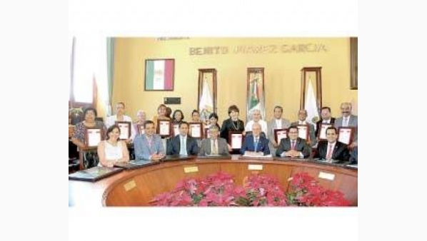 reconocimiento_a_orizabenos_distinguidos.jpg