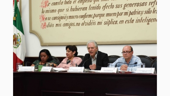 thumbnail_190909_c1858_foto_03_consejo_de_desarrollo.jpg