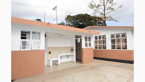 thumbnail_191203_c2109_foto_03_infraestructura_educativa.jpg