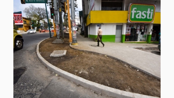 thumbnail_200212_c2274_foto_04_obras_del_programa_de_movilidad.jpg