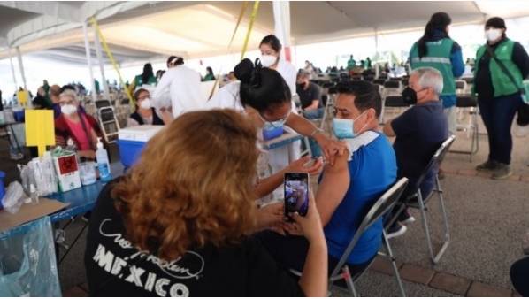 vacunacionenlaciudaddemexico.jpg