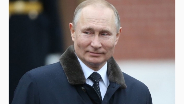 vladimirputinkgbsiglascomite_1_24_1024_636.jpg